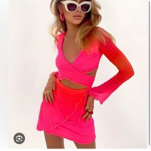 Tigermist Sunnie wrap dress size medium never worn